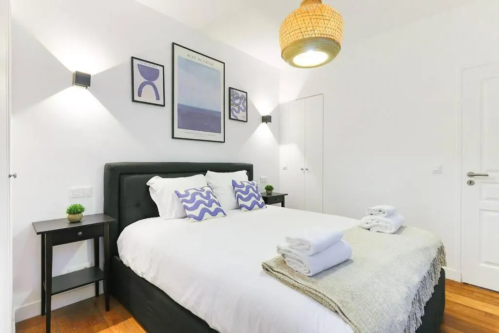 Appartement Spacieux -1Bdr/4P -Le Bas Montmartre Paris Frankrig