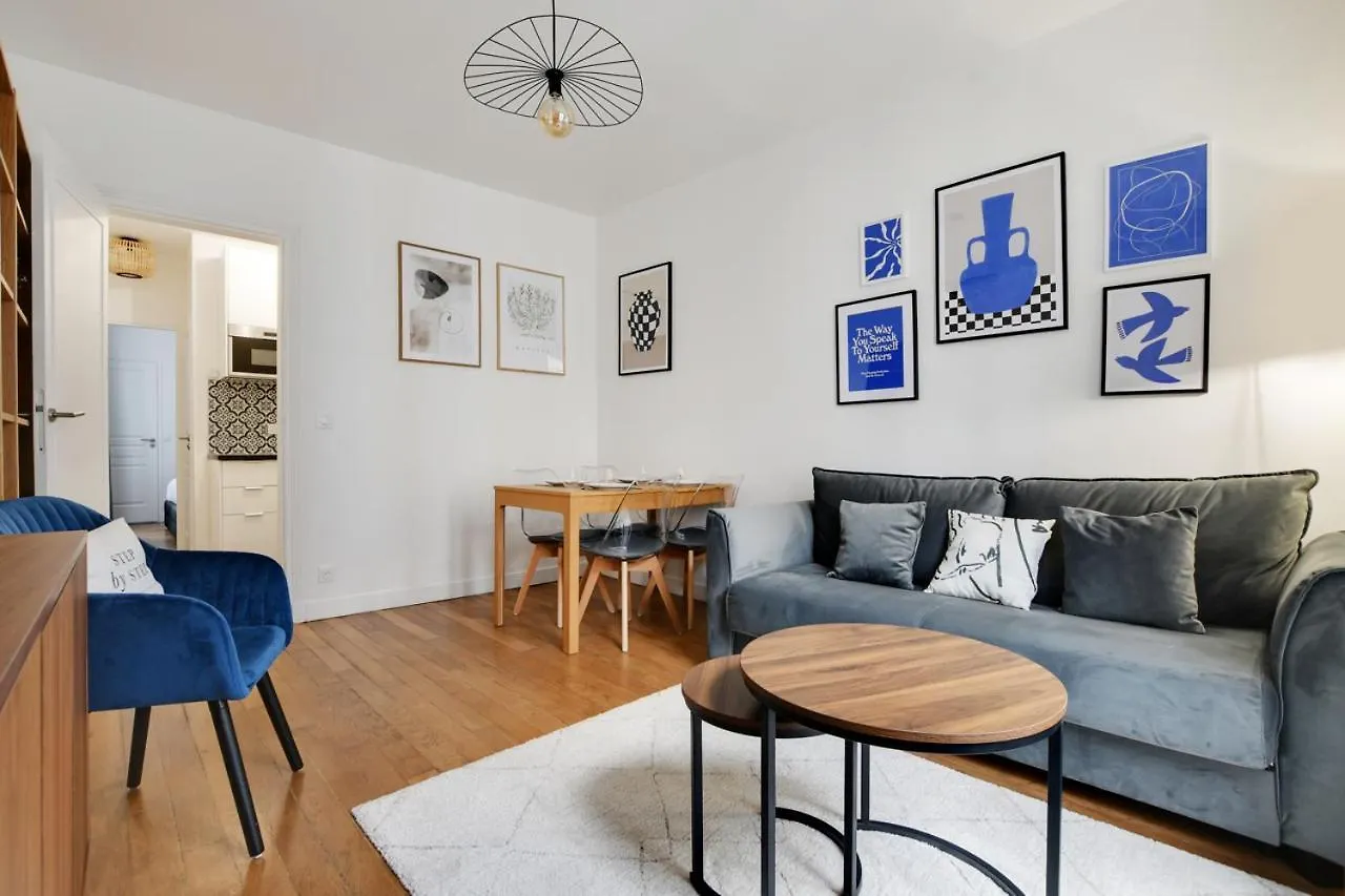 Appartement Spacieux -1Bdr/4P -Le Bas Montmartre Paris